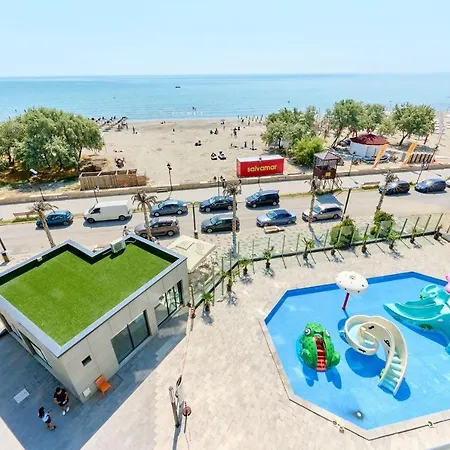 Boema In N Pools Resort- Free Parking Apartman